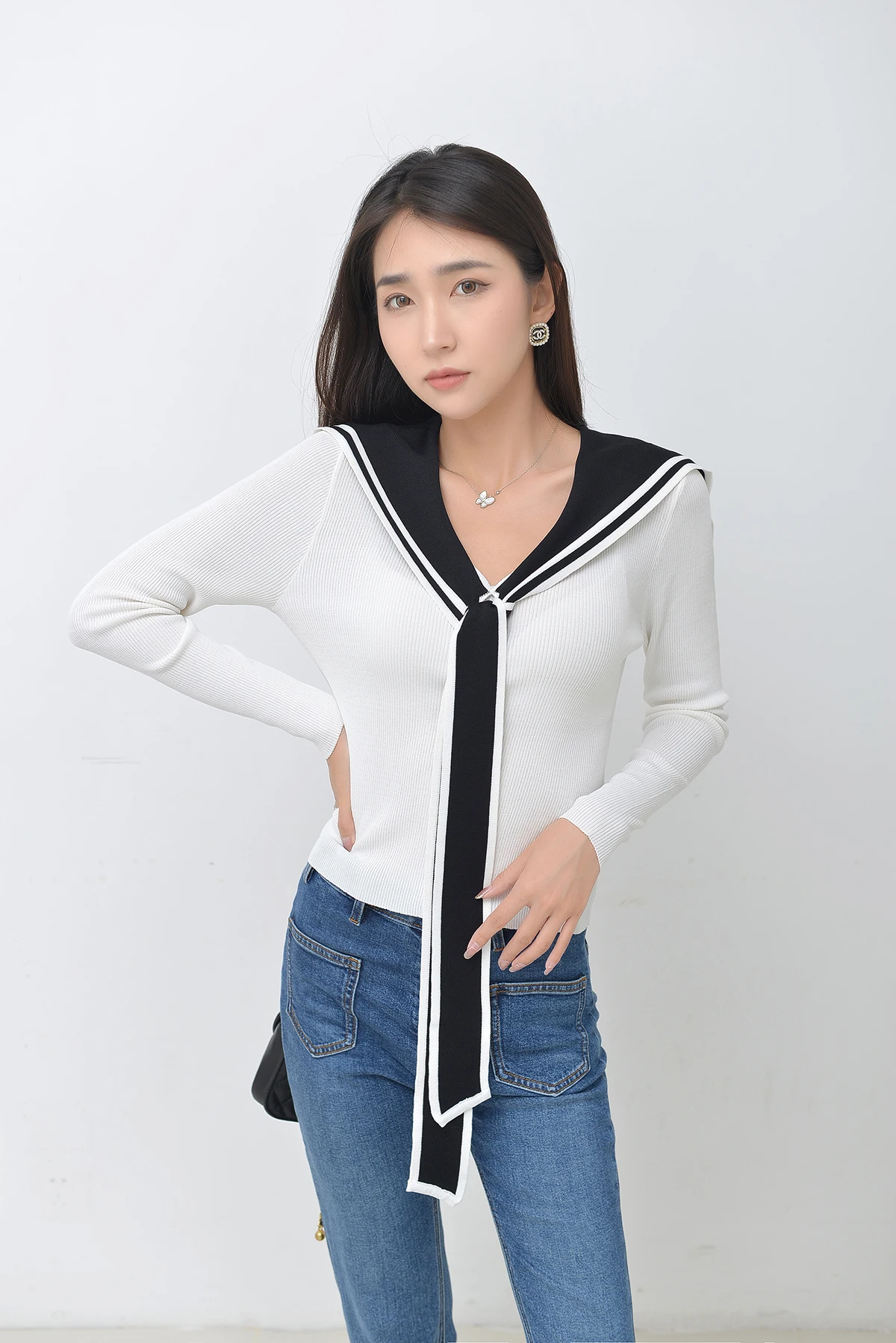 네이비 칼라 롱 슬리브 티셔츠 여성 슬림핏 니트 탑 고급 버전 가을 겨울 디자인 감각 패셔너블