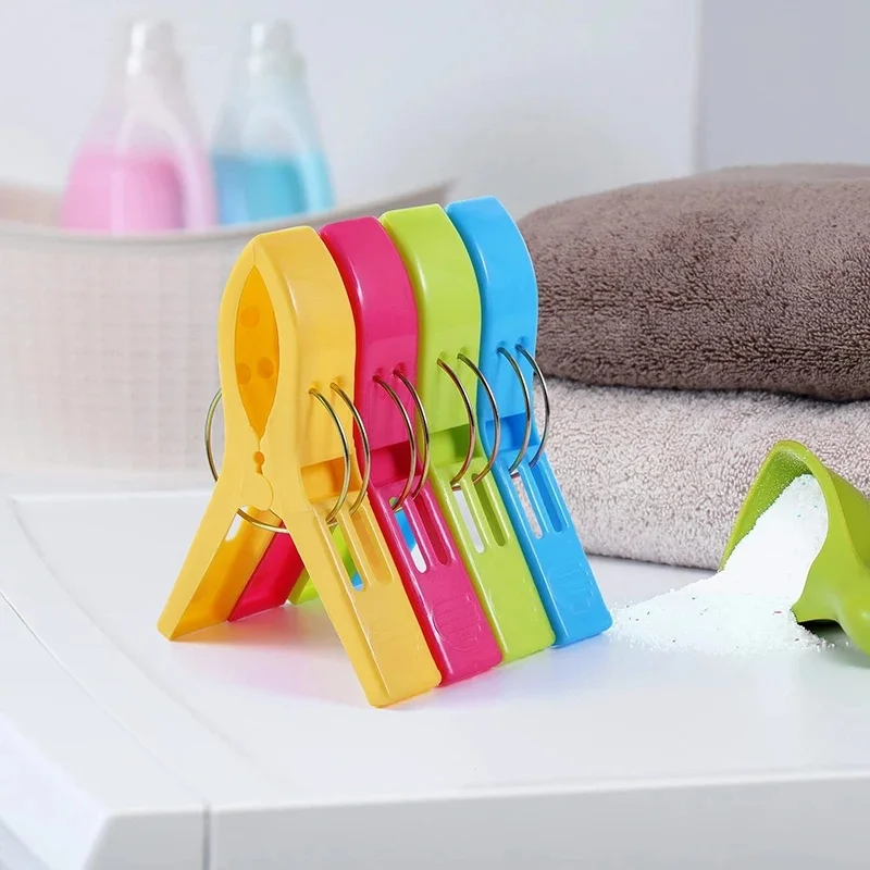 4-24pcs Beach Towel Clips Large Clamps to Hold Towel Holder Plastic Clothes Pegs Hanging Clip Clamps Clothespins for Towels