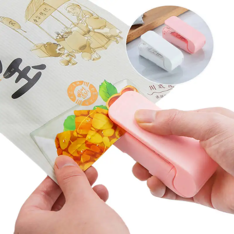 Kitchen Storage Bag Clips Mini Portable Sealing Machine Plastic Bag Sealer Sealing Machine Food Packaging Keeping Fresh