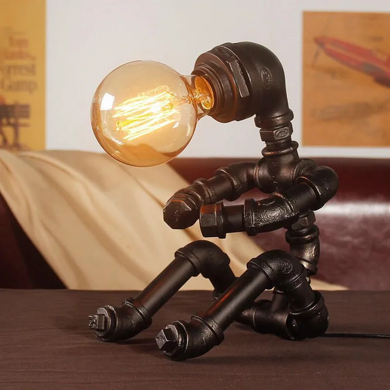 Robot tuyau d'eau en métal américain, lampe de bureau industriel rétro, modèle de tuyau en fer, jouet brillant pour garçon, cadeau d'anniversaire, décoration de Bar à café