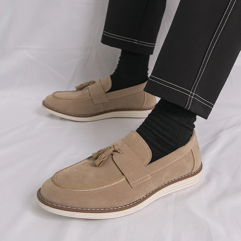 

Men Loafers Faux Suede Solid Color Low Heel Tassel Decoration Professional Classic Business Men Shoes