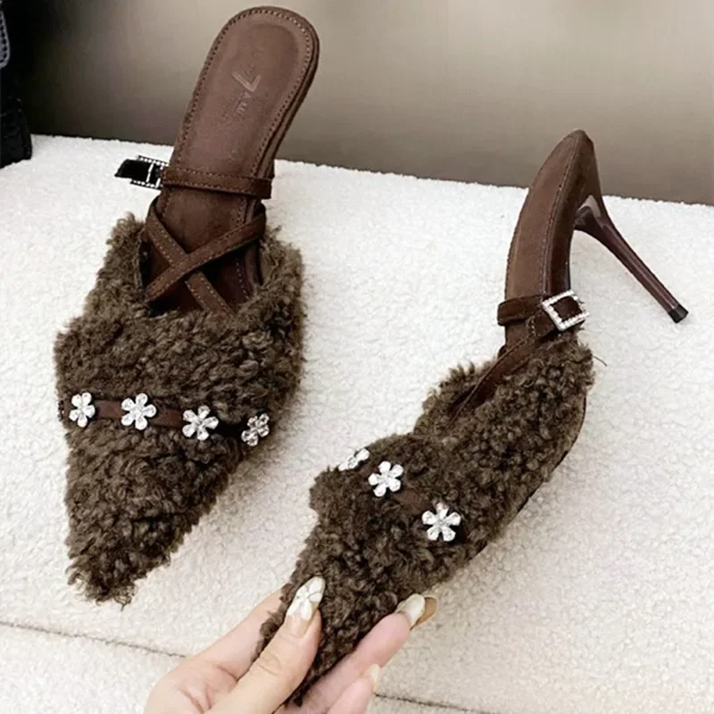 

Женские босоножки на высоком каблуке, плюшевые туфли без задника, заостренный носок, модные зимние туфли-лодочки, новый дизайн