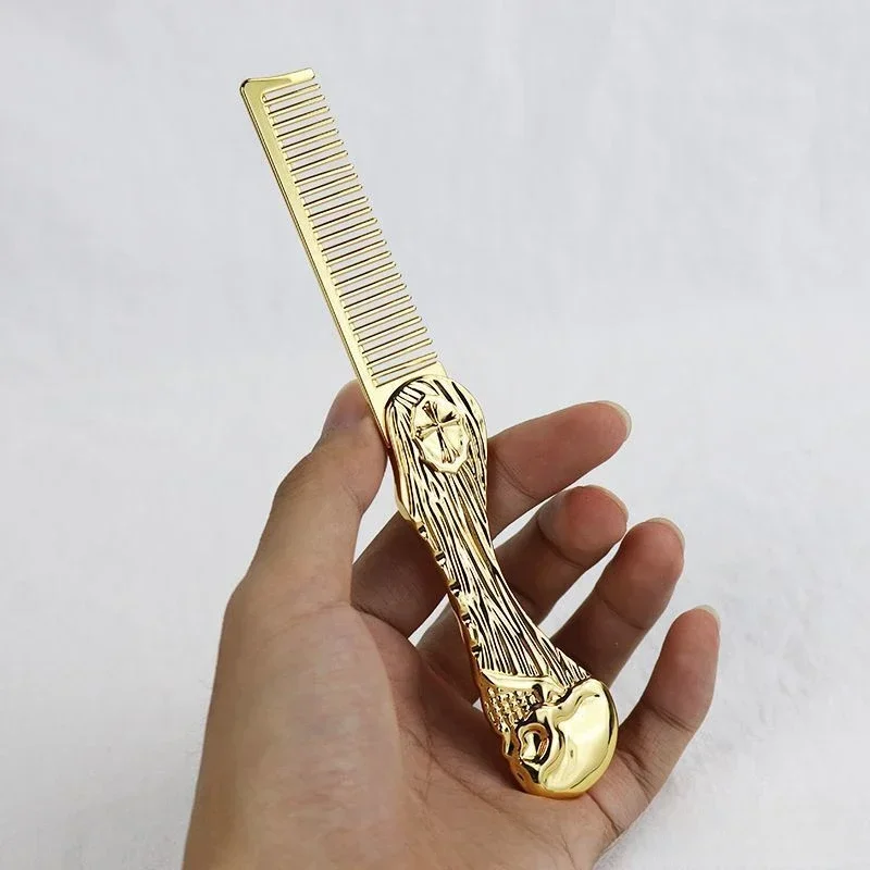 1Pcs Professional Salon Beard Comb Zinc Alloy Mustache Comb Men Folding Beard Trimming Tool Skull Style Hair Comb Portable Comb