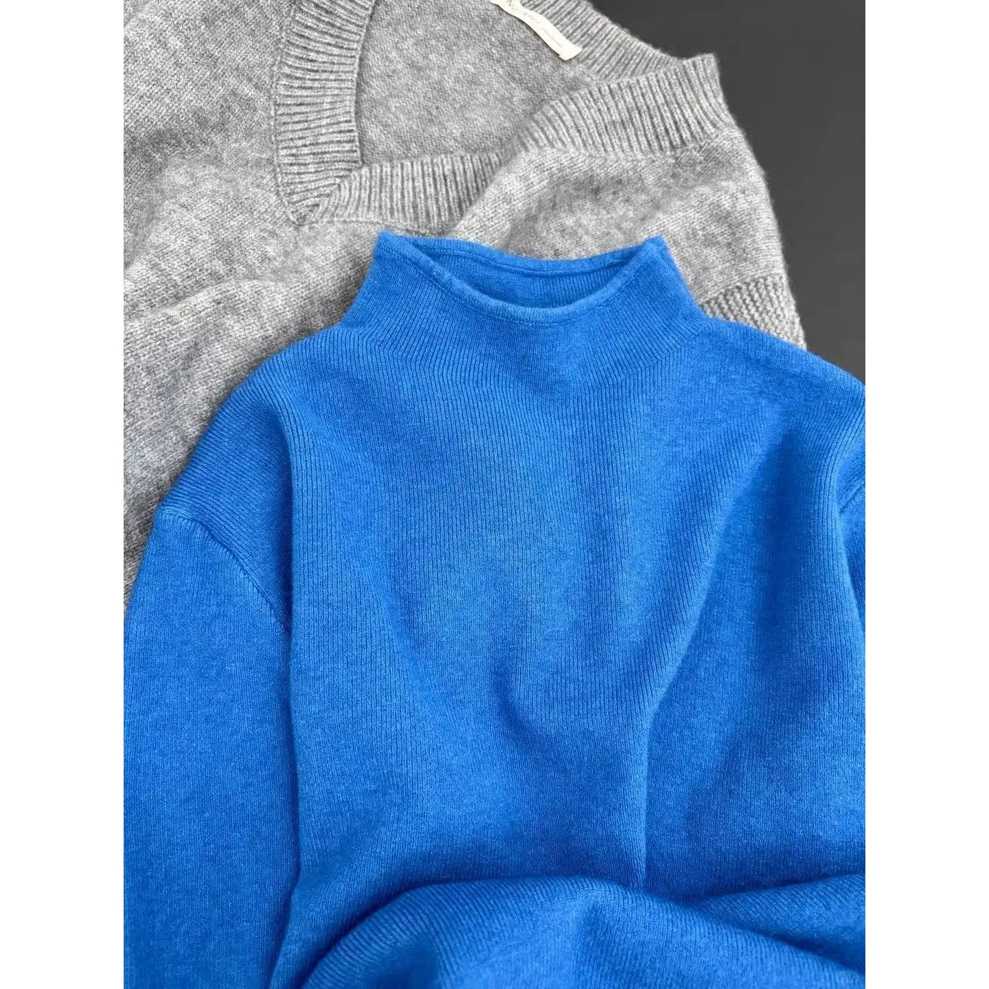 

Klein Blue Women's Slim Fit Knitted Long Sve Base irt f High Collar Autumn Winter Inner Wear Comfortable Warm Sweater