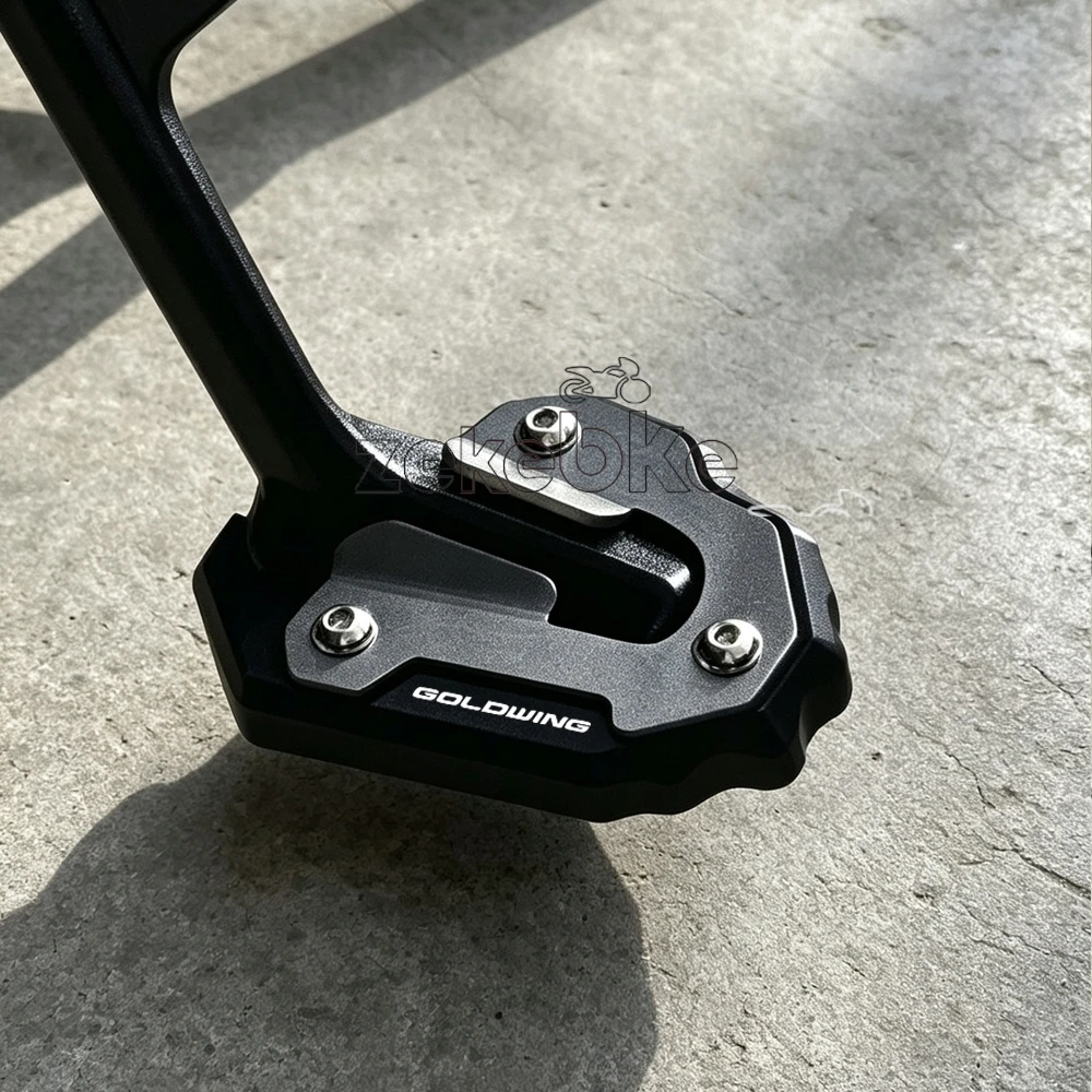 For Honda GL 1800 Goldwing GL1800 2020 - 2022 2023 2024 2025 2026 Kickstand Foot Side Stand Extension Enlarger Support Plate Pad