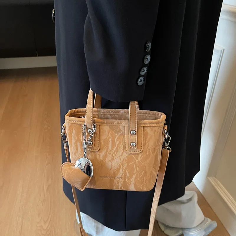 

Корейская сумка-мешок весна-лето 2025 года, повседневная женская сумка через плечо, универсальная сумка-тоут с верхней ручкой, минималистичная сумка «день-ночь»