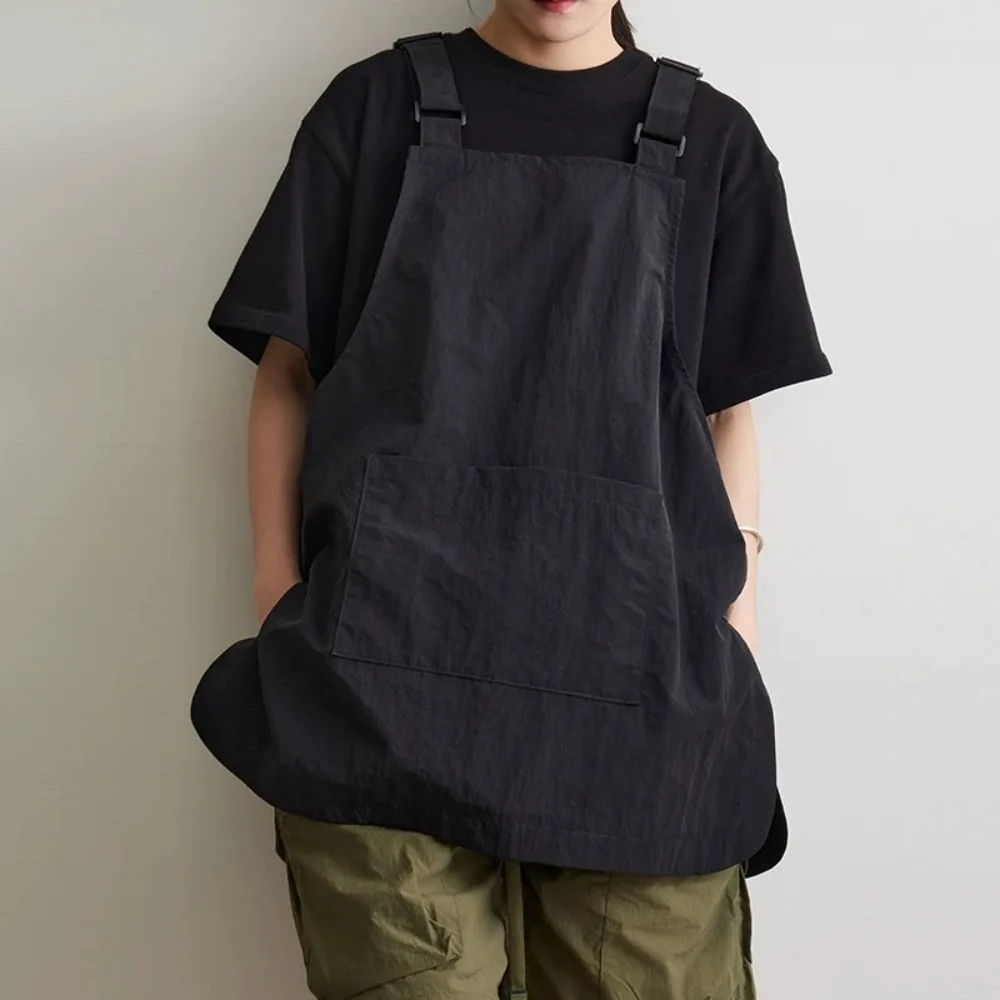 

Durable Waterproof Apron Household Daily Use Accessory for Kitchen Catering Coffee Shop Barber Gardening and Work Protections