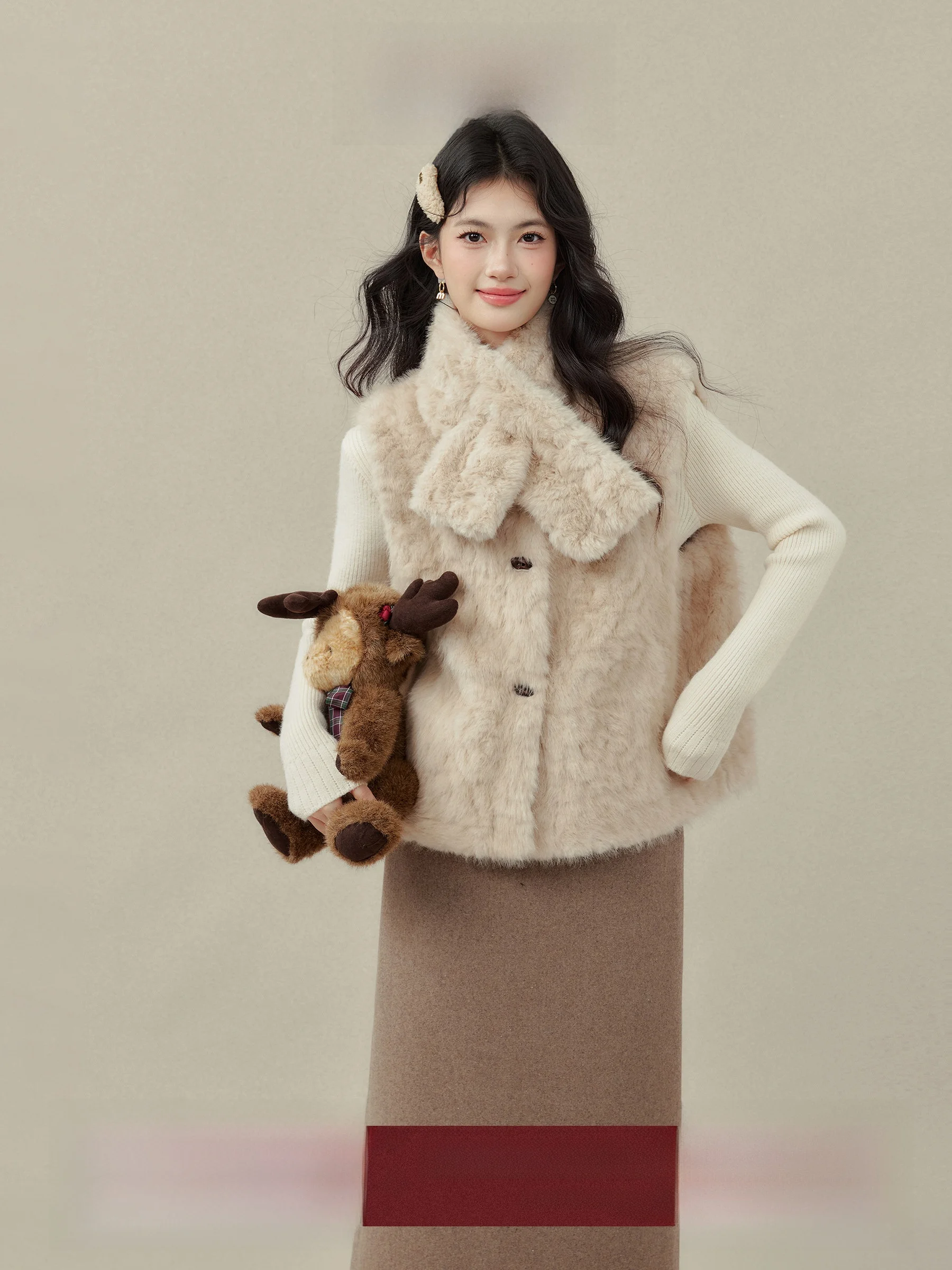 

Жилет из искусственного меха Qiuang Xixi Northern Island Fsy свободного кроя для женщин, цвет хаки, пушистая верхняя одежда для девушек среднего возраста