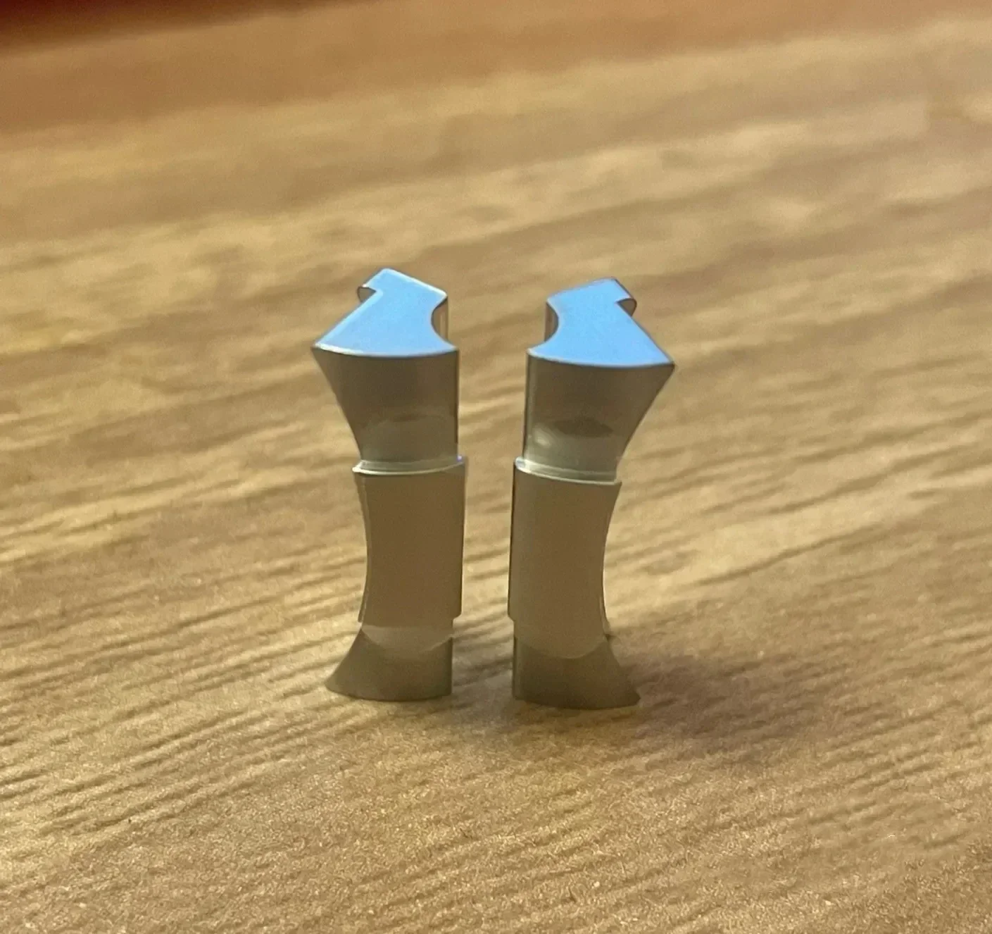 وصلة نهاية منحنية صلبة فضية 904 لتر فقط من أجل C Factory Daytona 116503 / 116500   مشاهدة الفرقة الجلدية المطاطية