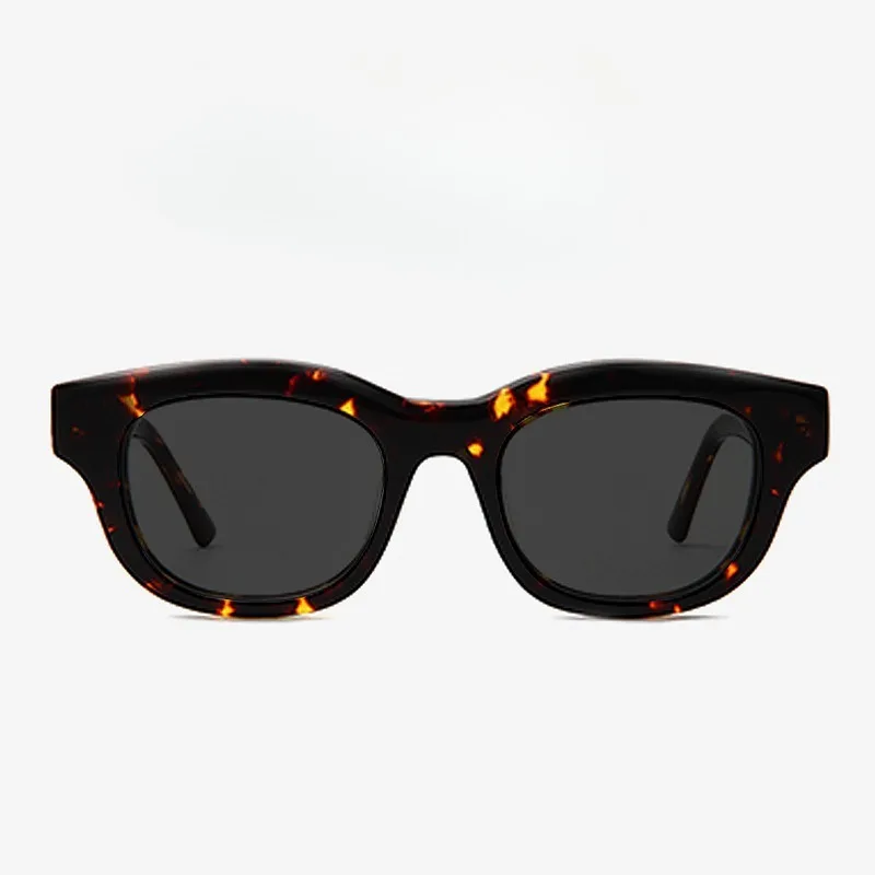 

Personalized Thick-framed Sunglasses for Men and Women Trendy UV Protection Fashionable Retro Sheet Sunglasses