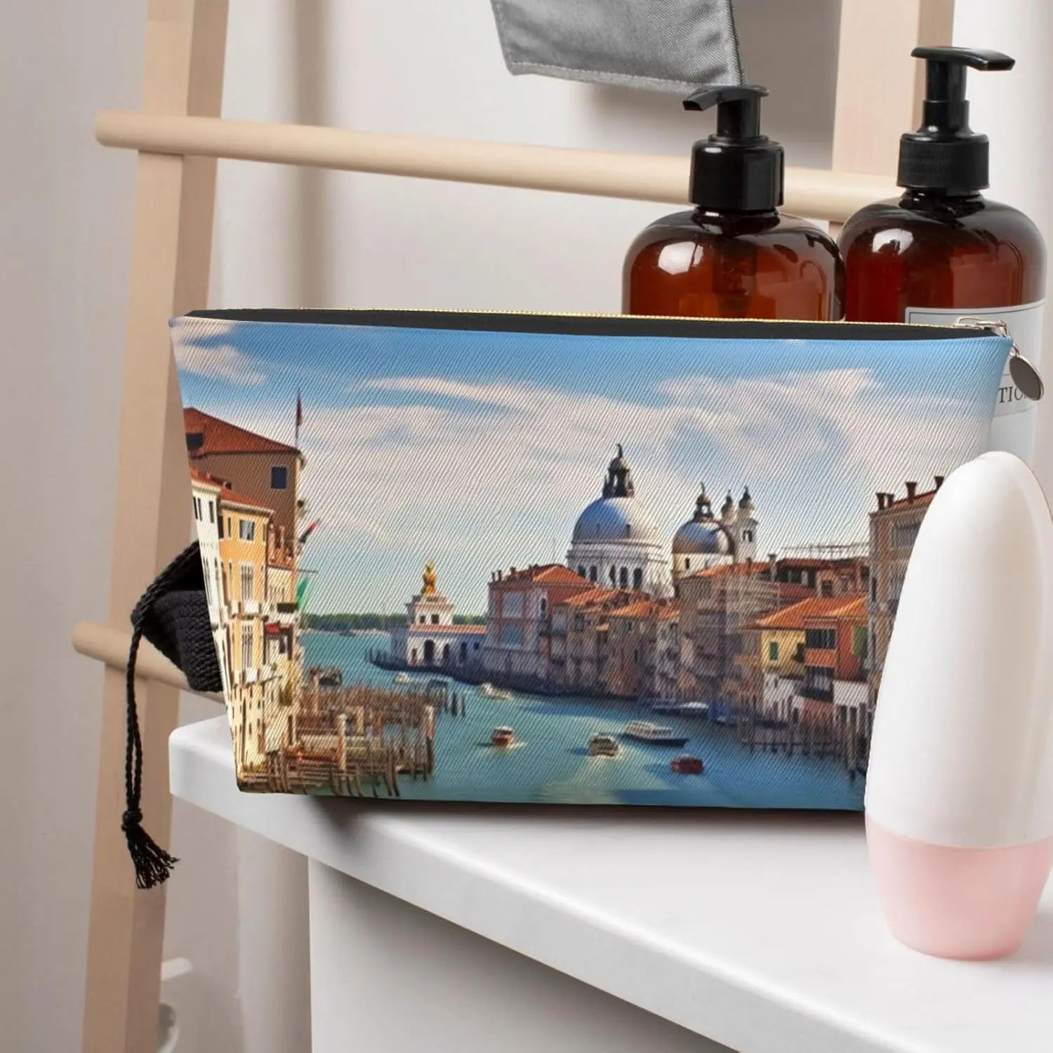 Grand canal in Italy printed Leather Travel Toiletry Bag