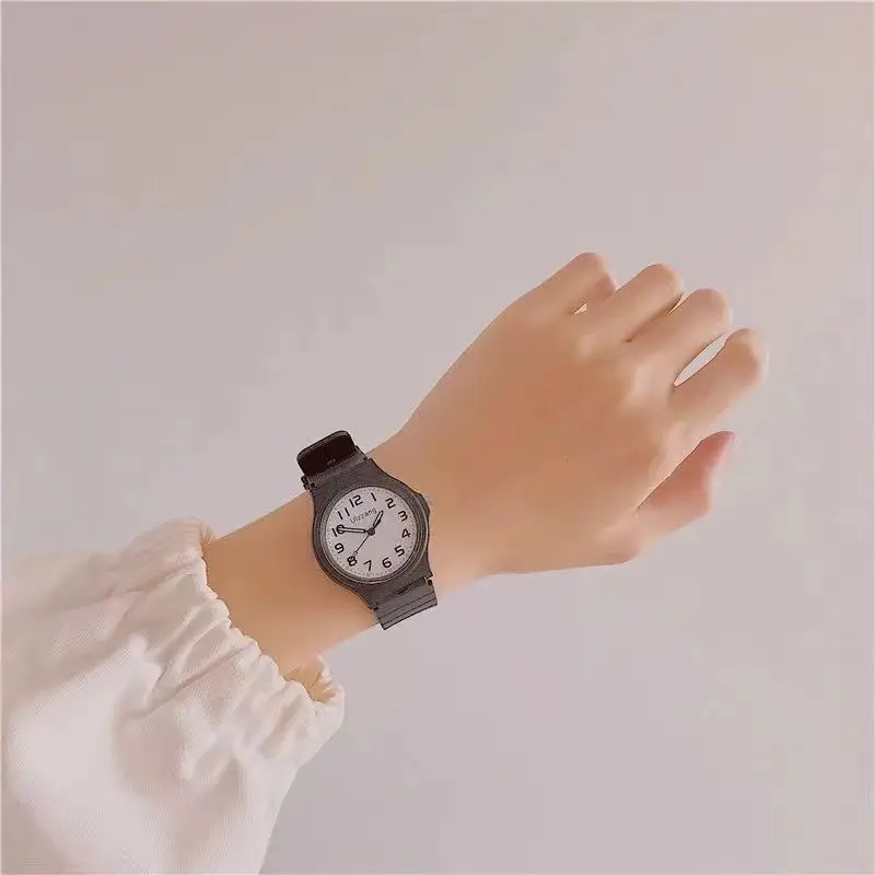 Korean Simple Fashion Small Luminous Quartz Watch Fashion Candy Color Boys and Girls Sports Kids Watch Reloj