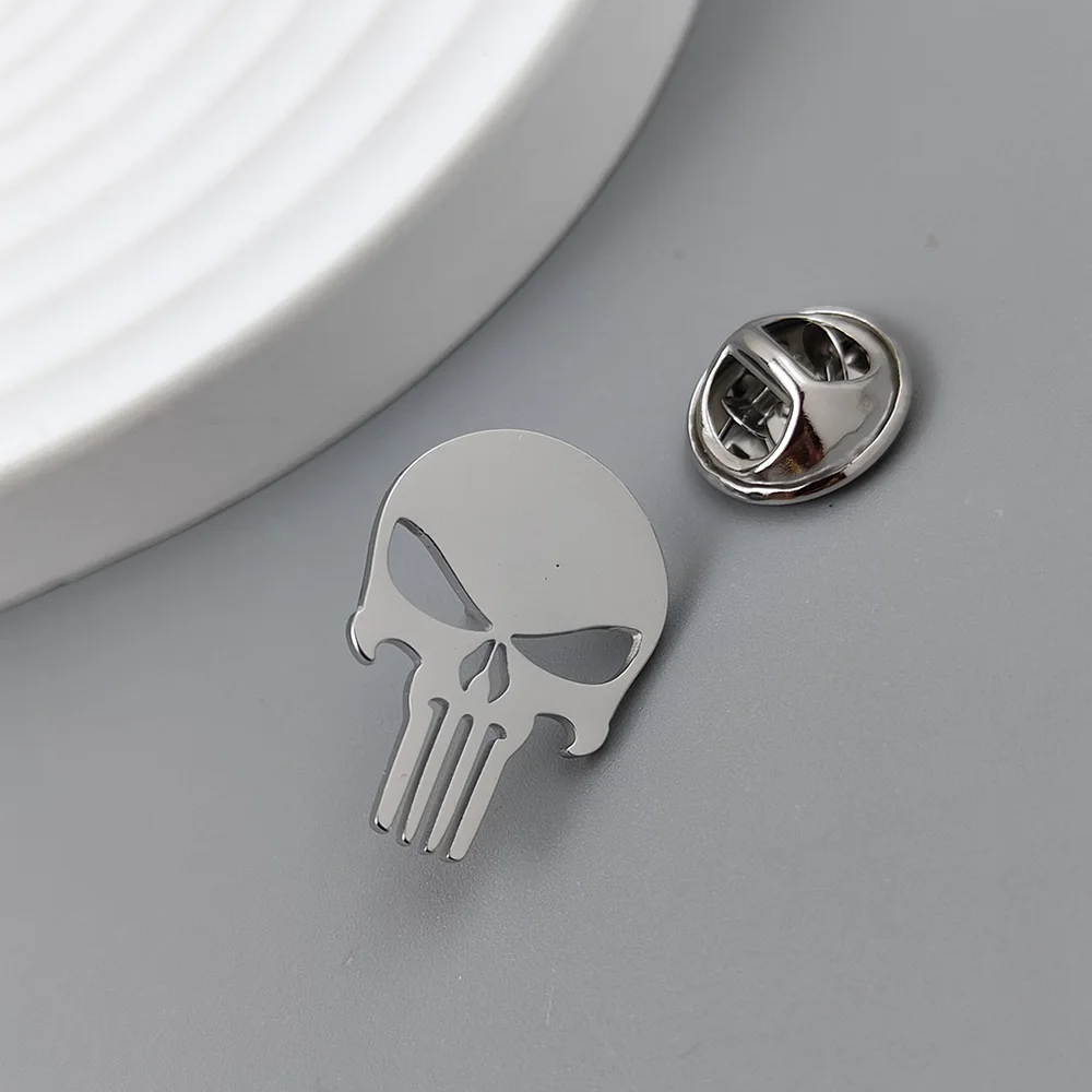 Unique design skull stainless steel brooch, stylish lapel pin, hero hobby collection accessories
