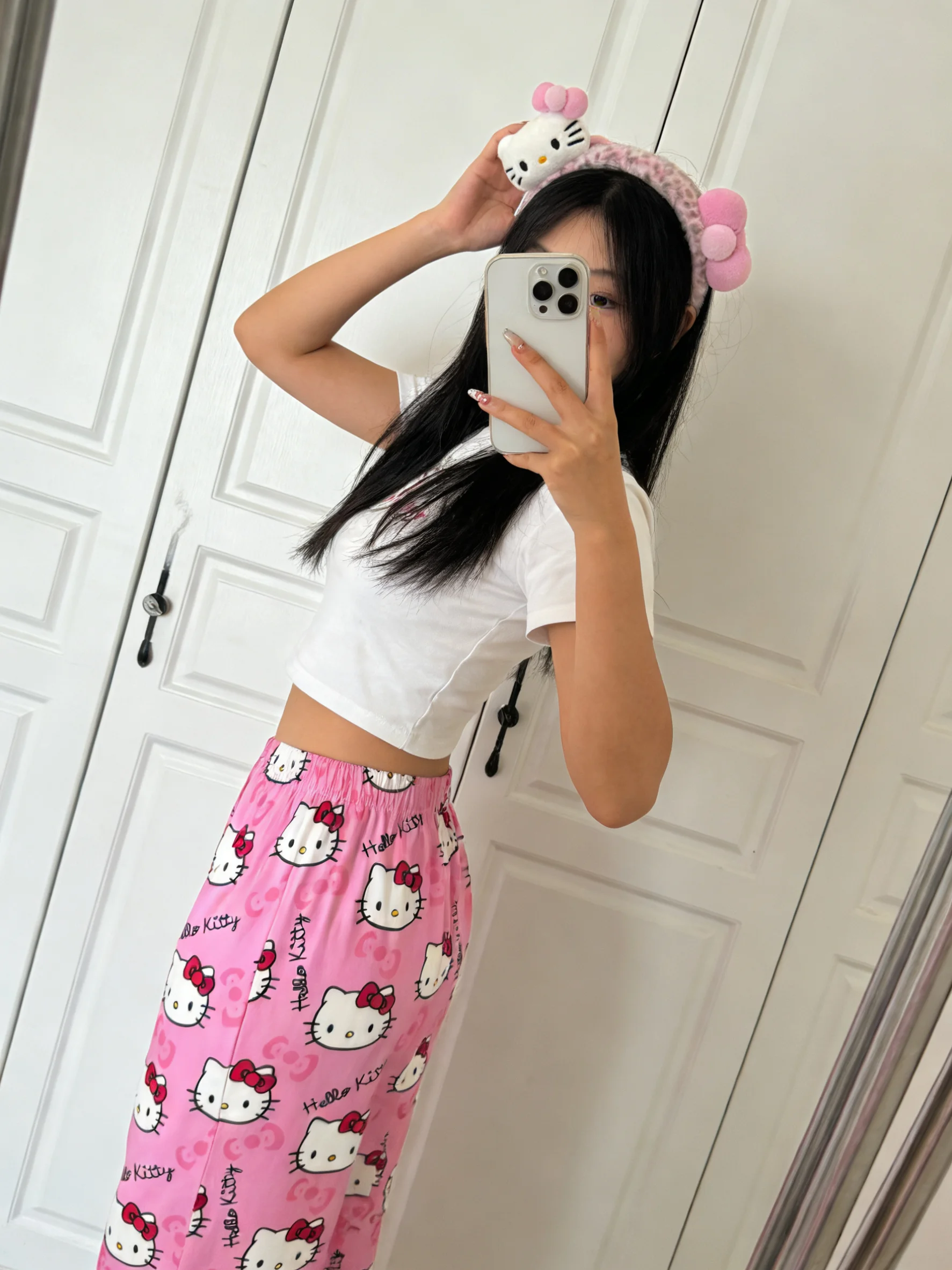 Hello Kitty Pink Loungewear, Spring/Summer New Casual Pants, Y2K Anime Style, Perfect for Festival Gifts & Party Wear view 3