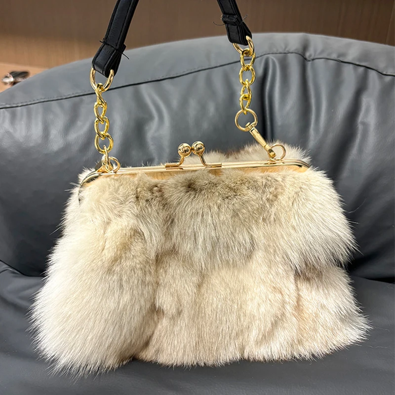 High-end-Mode Reine Waschbären Pelz Handtasche Frauen Kleine Handtaschen Flauschigen Plüsch Damen Kette Schulter Tasche