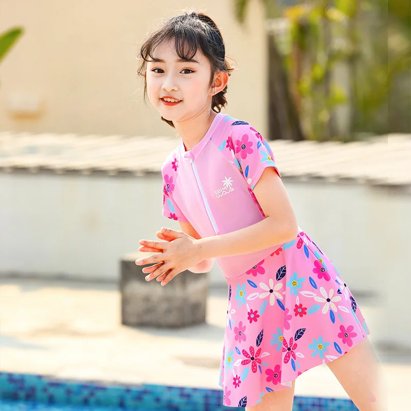 Costume da bagno simpatico cartone animato per ragazze adolescenti, piccoli costumi da allenamento per bambini elastici floreali, nuovi costumi da bagno interi per bambini