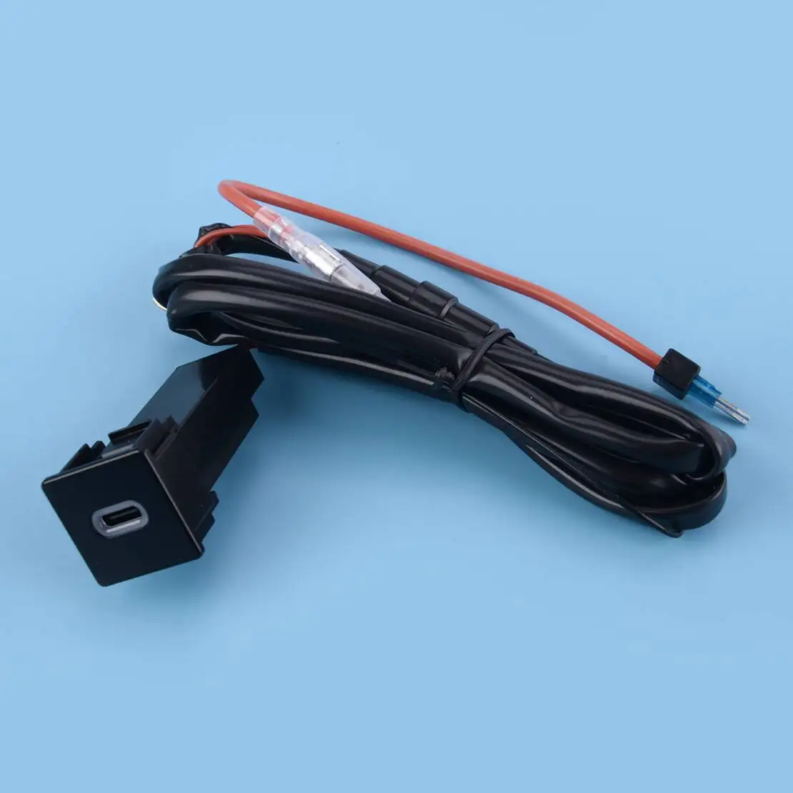 Car USB-C PD3.0 Fast Charger Port Socket Outlet Adapter Fuse Box Wire Cable Upgrade Kit Fit For Isuzu D-Max Mazda BT50 2019-2023