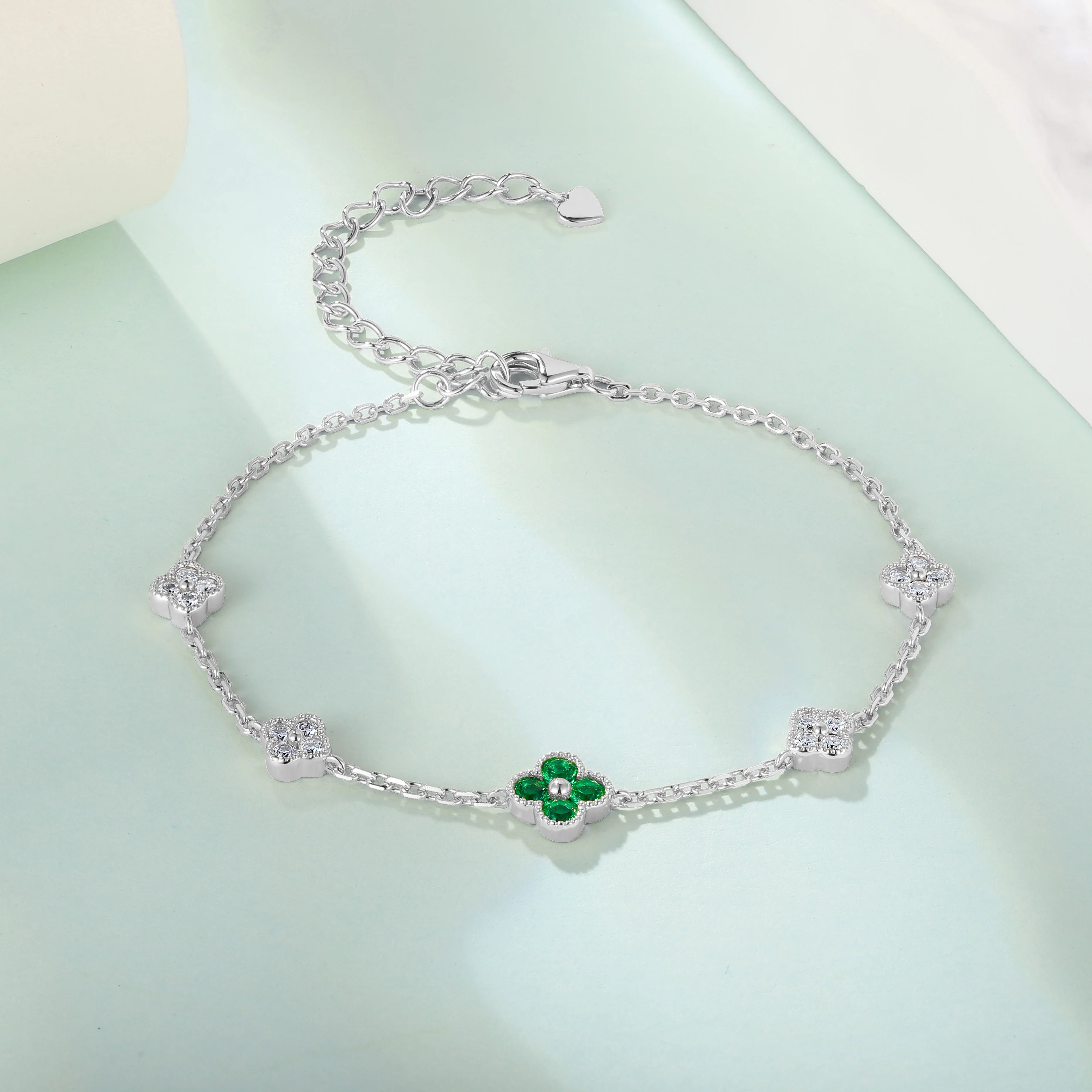 XCY Lucky Leaf Clover Bracelet for Women Simulated Emerald & Moissanite Diamond Bracelets Sterling Silver Luxury Jewelry Gift