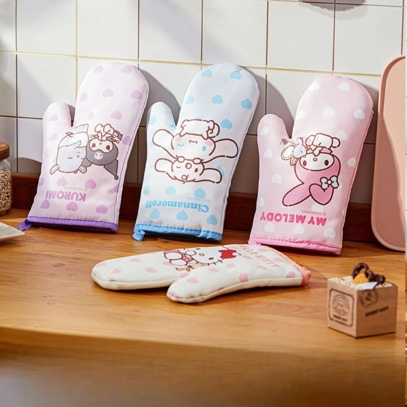 

Cute Cartoon Oven Mitts Heat Resistant Kitchen Gloves for Microwave Cooking Protection