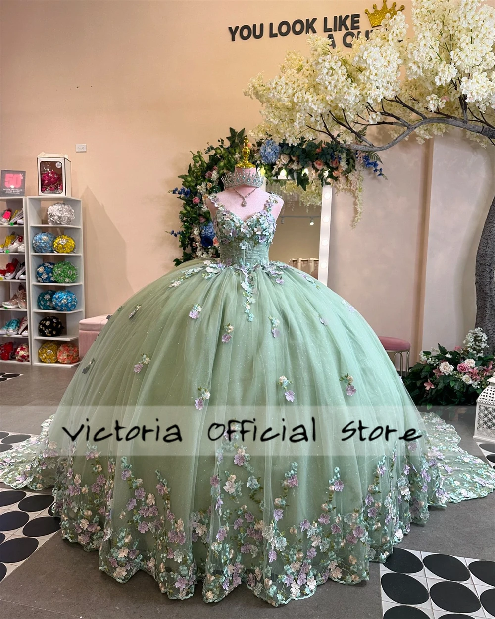 Lovely Sage Green 15 Year Old Quinceanera Dresses Beaded Appliques Princess Ball Gown Mexican vestido para xv años quinceañera