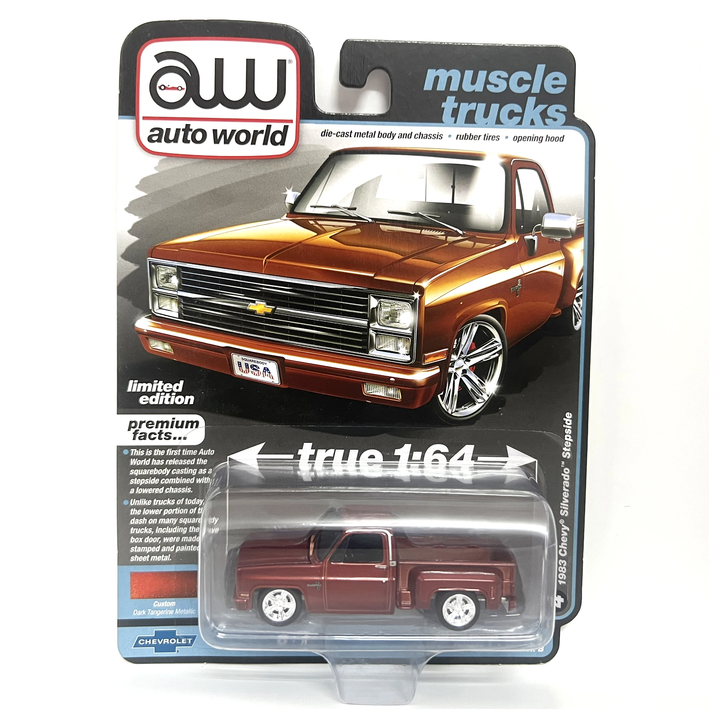 Auto World 1/64 AW 1983 Silverado Stepside Muscle Trucks Red Die-cast alloy car model toy collection Children gift