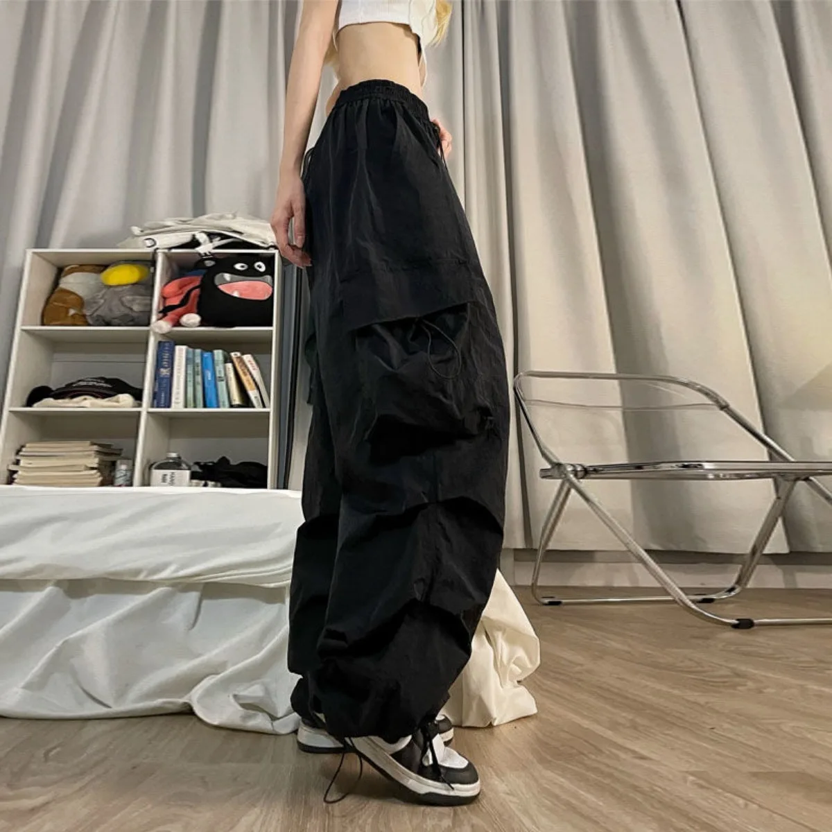 

American Style Retro Sporty Pocket Pleated Utility Pants Lightweight Slimming Wide Leg Trousers for Women Casual Long Pants