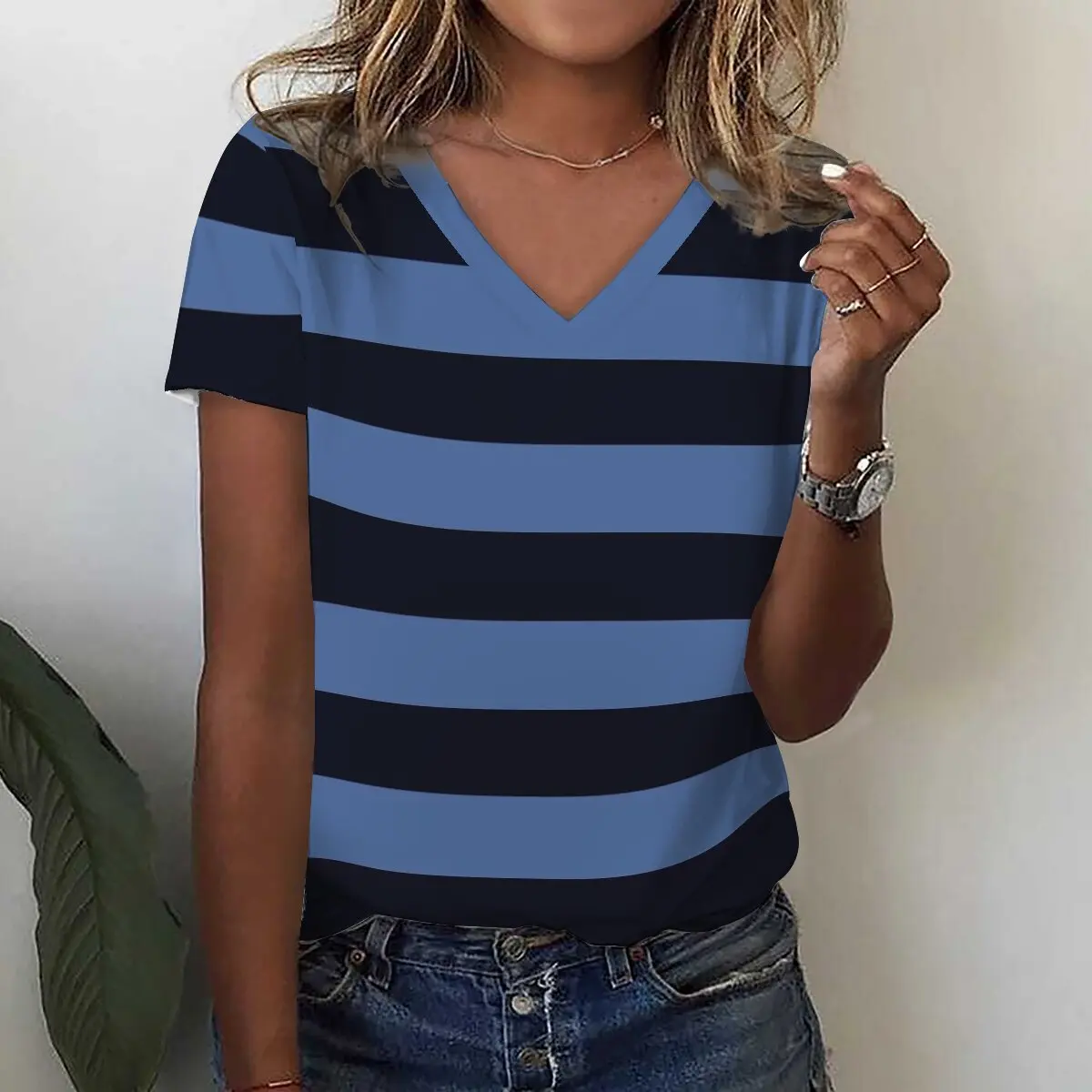 

Stripe 3D Print T Shirt Summer Women V-Neck Holiday Casual Tees Y2k Tops Fashion Woman Streetwear Harajuku Oversized T-shirts