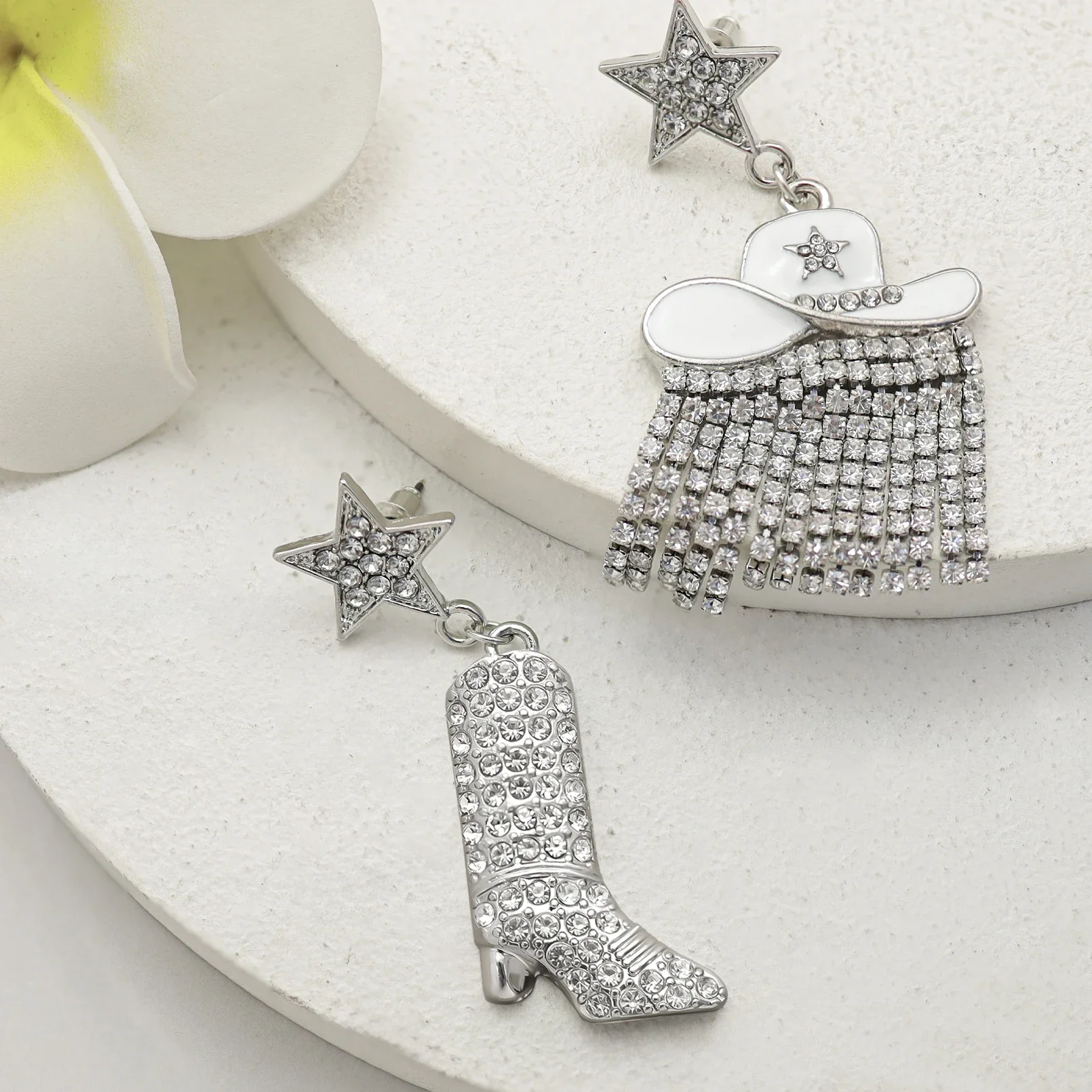 Women Rhinestone Tassels Charms Stainless Steel Hook Earring Cowboy Hat Boots Pendant Earrings Eardrop Cowgirls Jewelry Gift