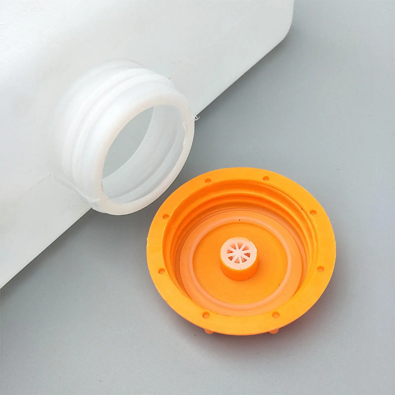 5L Eberspacher أجزاء سخان السيارة 2 ثقوب أجزاء سخان السيارة البلاستيكية