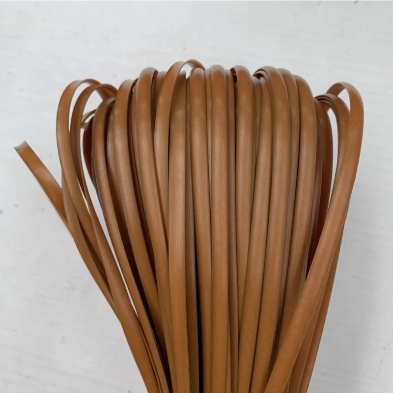 

Материал для ремонта стульев, плетения из ротанга, кожаных корзин и других поделок ручной работы