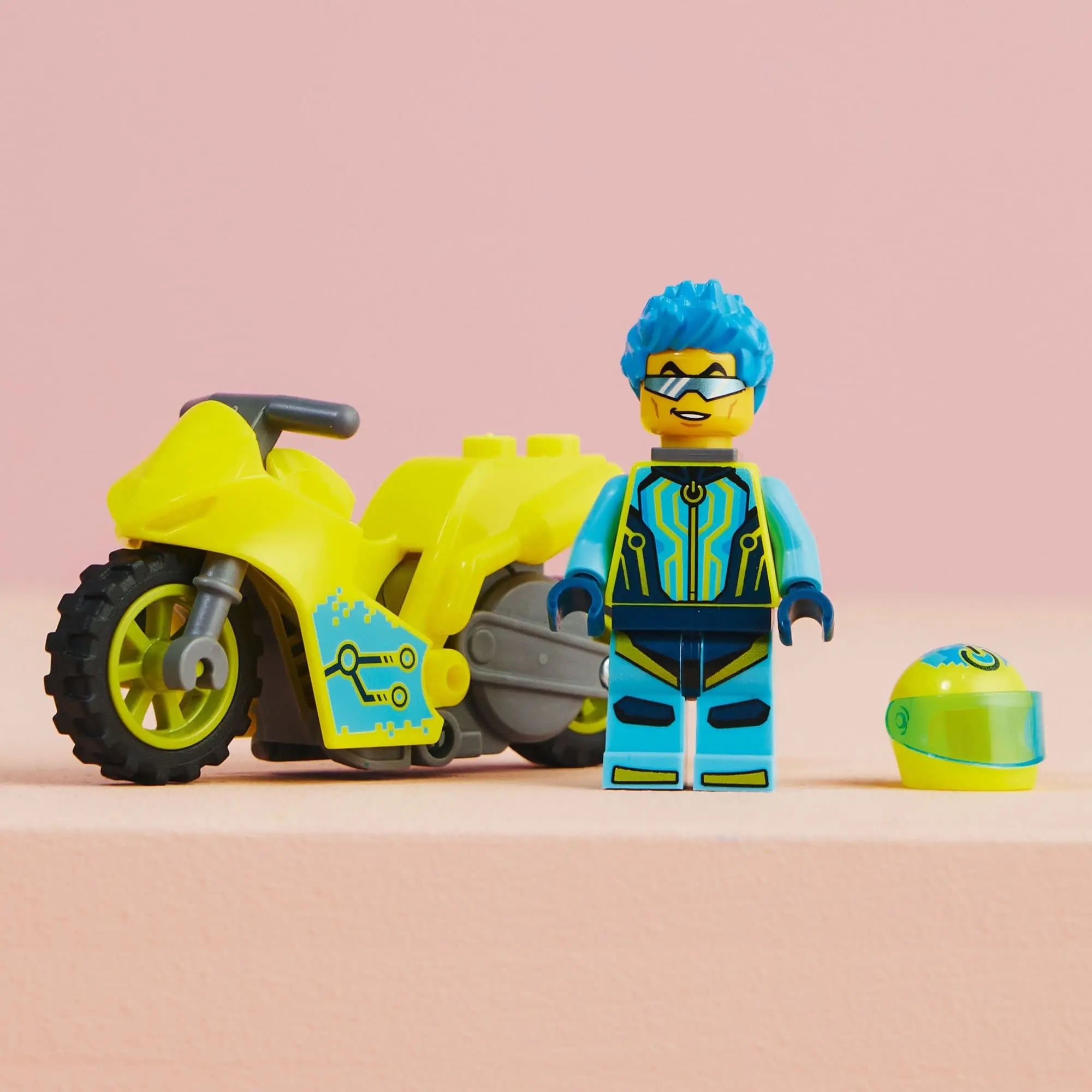 LEGO City Stuntz Cyber Stunt Bike 60358 Flywheel-Powered Motorbike Toy to Perform Jumps and Tricks Action Toys for Boys Girls