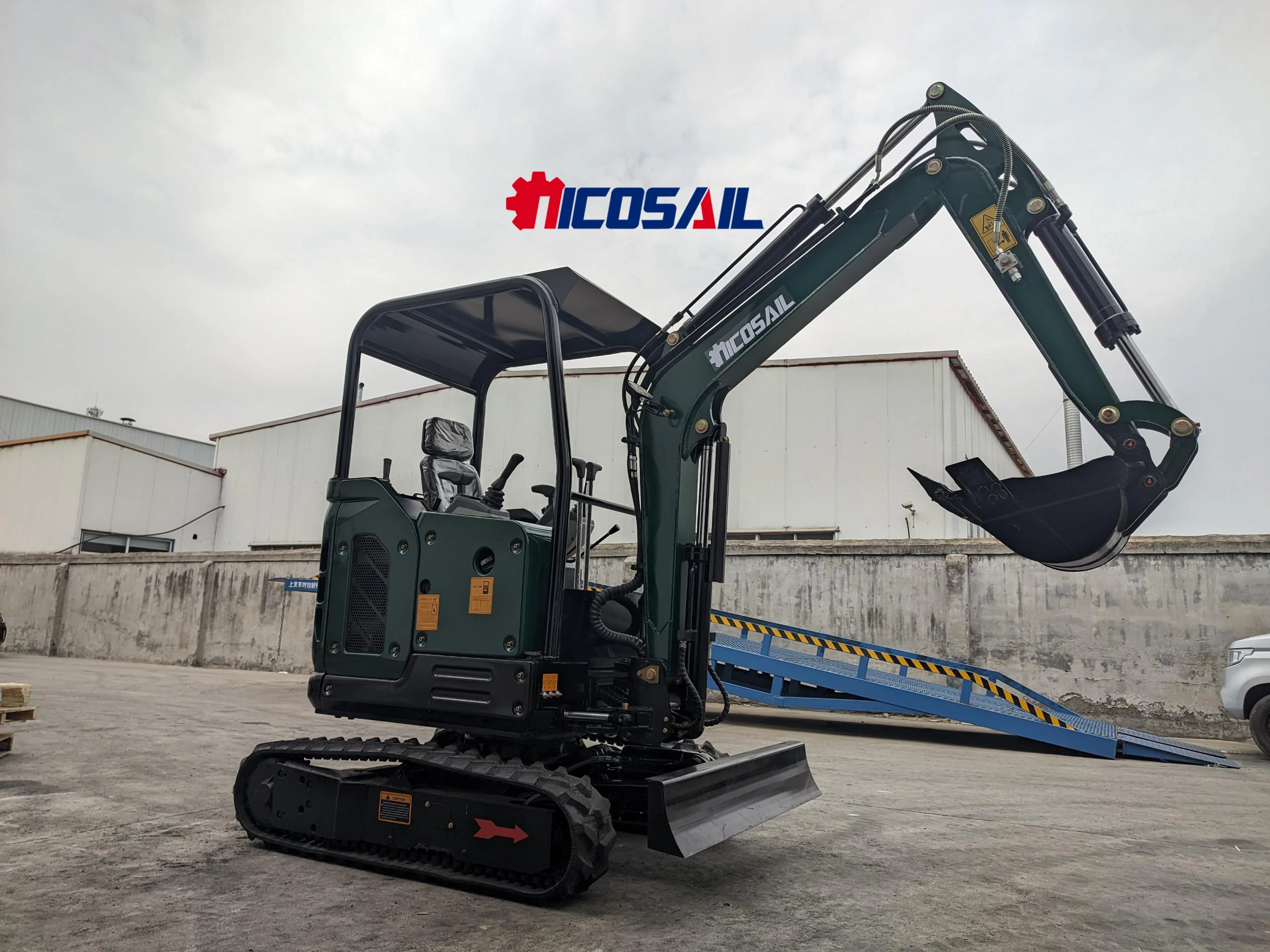 Customized Mini Bucket Excavator 2.5 Tons - Best Price Compact Excavator for Sale with Bucket Attachment