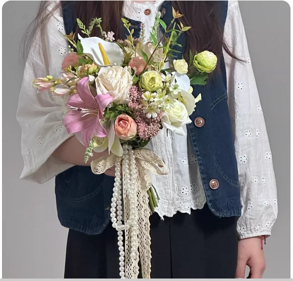 

New Pearl Hand-held Flower Hand-held Flower Photography Prop Artificial Flower New Chinese Flower Arrangement Pink Korean Bridal
