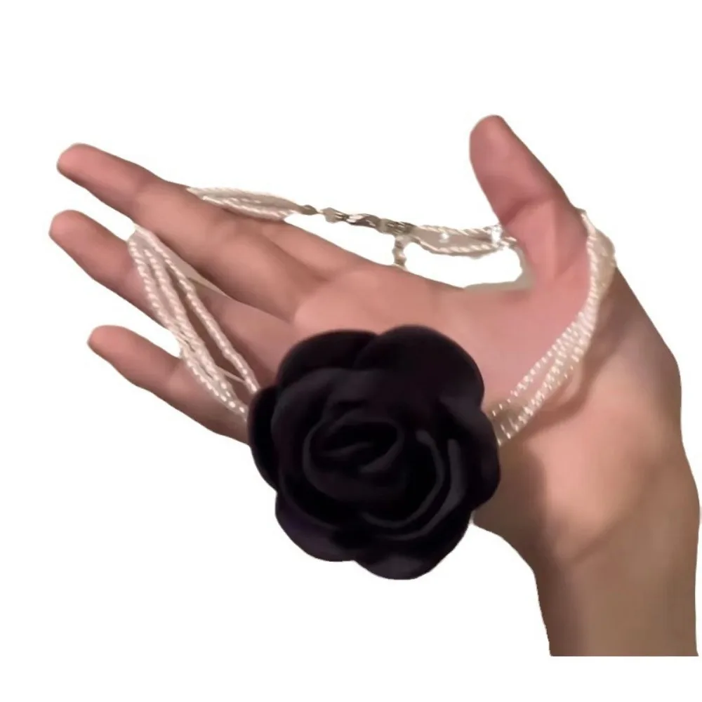 Retro Black 3D Rose Pearl Choker Women\'s Neck Chain Flower Design French Collarbone Chain Necklace Long Layered Necklace