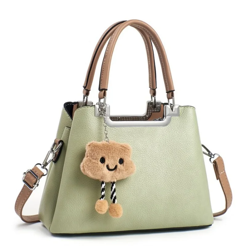 

Convertible Tote Backpack For Ladies In Sturdy Leather For Practical Versatile Carrying Options