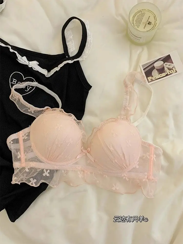 Conjunto de lencería de encaje con bordados de mariposas, diseño atractivo, sujetador sin aros con efecto push-up y bragas a juego, de la marca Pure Desire, suave y cómodo, ropa interior íntima.
