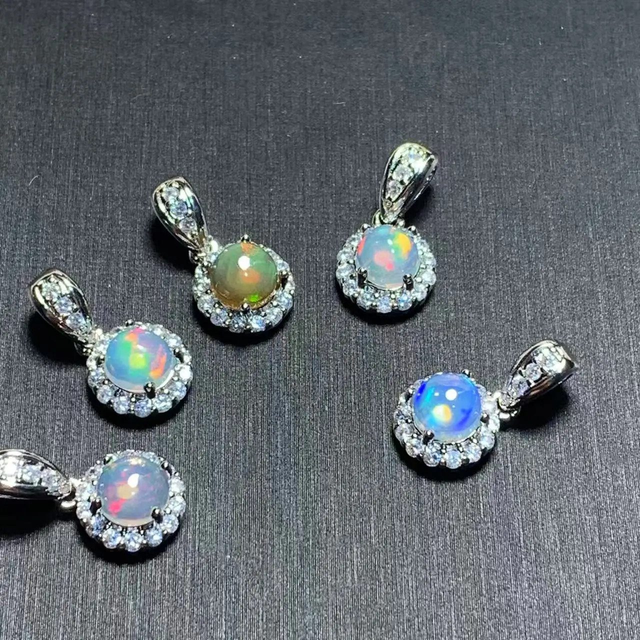 

ОВАЛ натуральный опал кулон ожерелье ювелирные изделия камни ручной работы оптовая продажа целебная энергия подарок счастливые ювелирные изделия