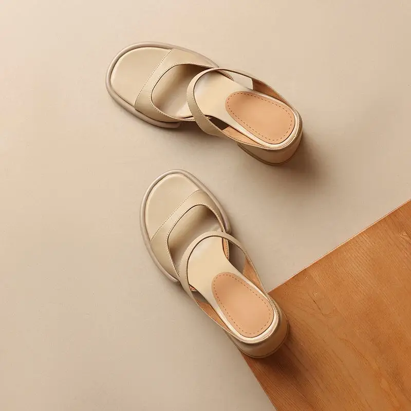 Krazing Pot Cow Leather Mules Slip On Summer Shoes Thick High Heel Office Lady Peep Toe Apricot Color High Fashion Women Sandals