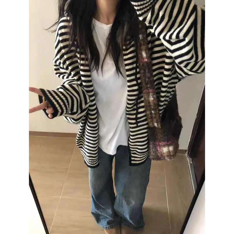 Deeptown Vintage Striped Sweaters Cardigan Women Casual Korean Style Zip Up Knitwear Harajuku Loose Black White Knitted Coats