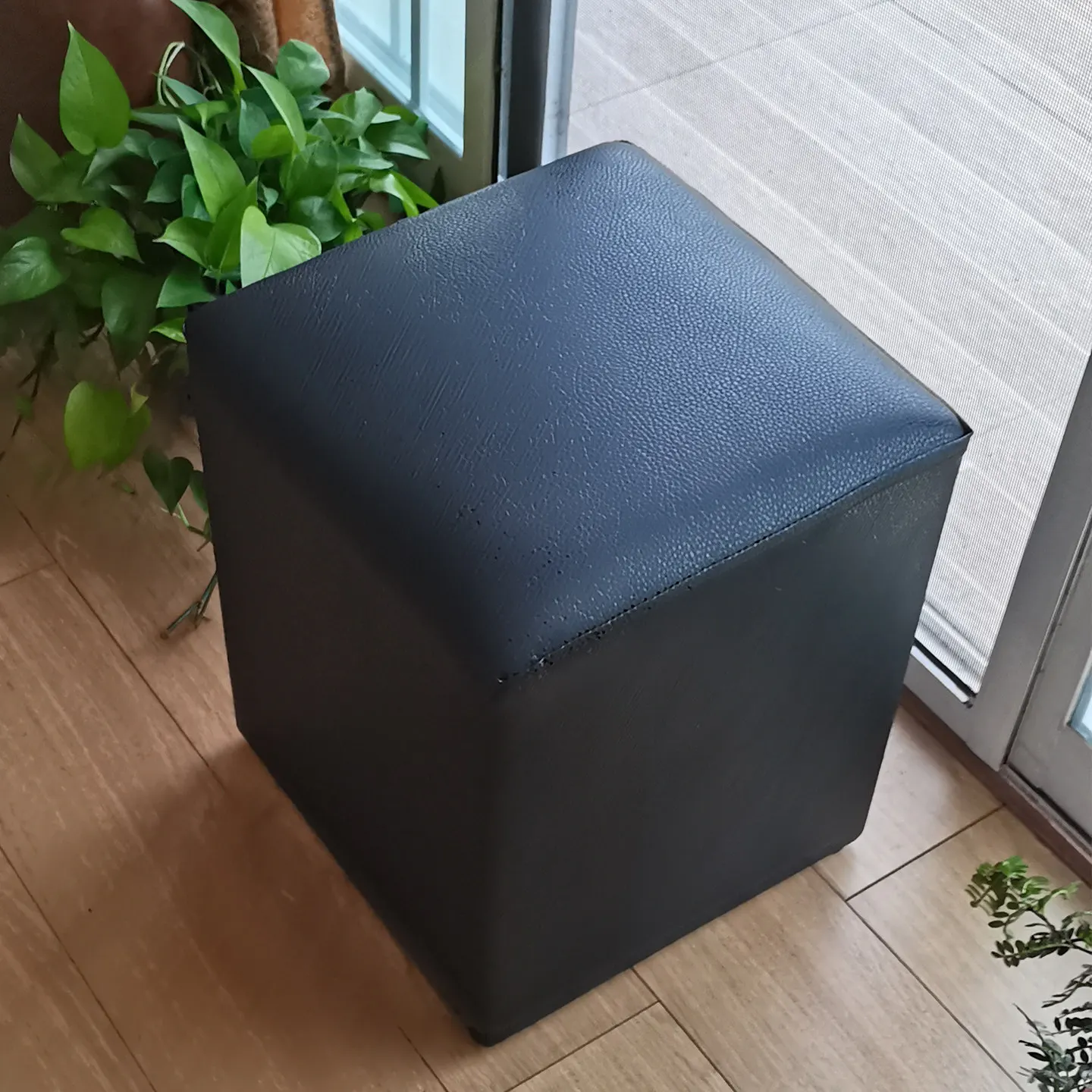 Leather Stool Dressing High Stool Writing Office Restaurant Dining Shampoo Shop Stool Clothing Store Shoe Change