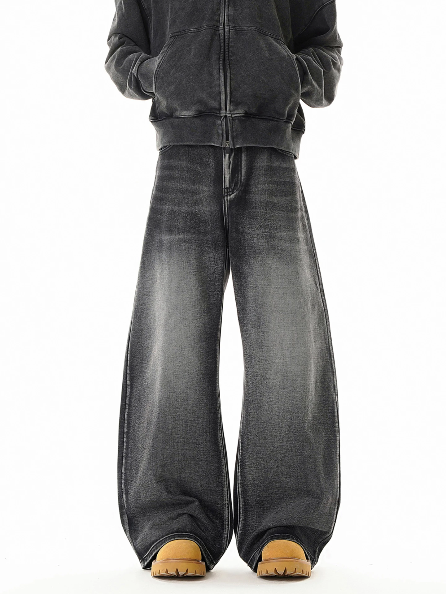 

Cleanfit Men's Straight Leg Jeans Loose Fit Casual Trousers mid Waist Zipper Closure Cotton Polyester Blend Winter Wear