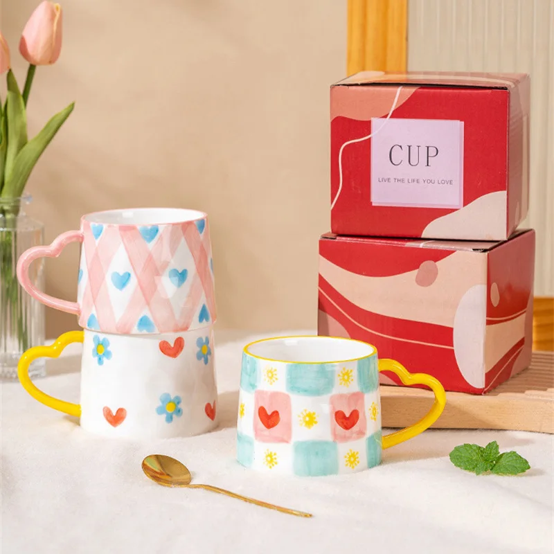 

Cute INS Ceramic Mug Creative Hand-Painted Love Heart Coffee Cup Breakfast Milk Cup Afternoon tea Mug Valentine's Day present