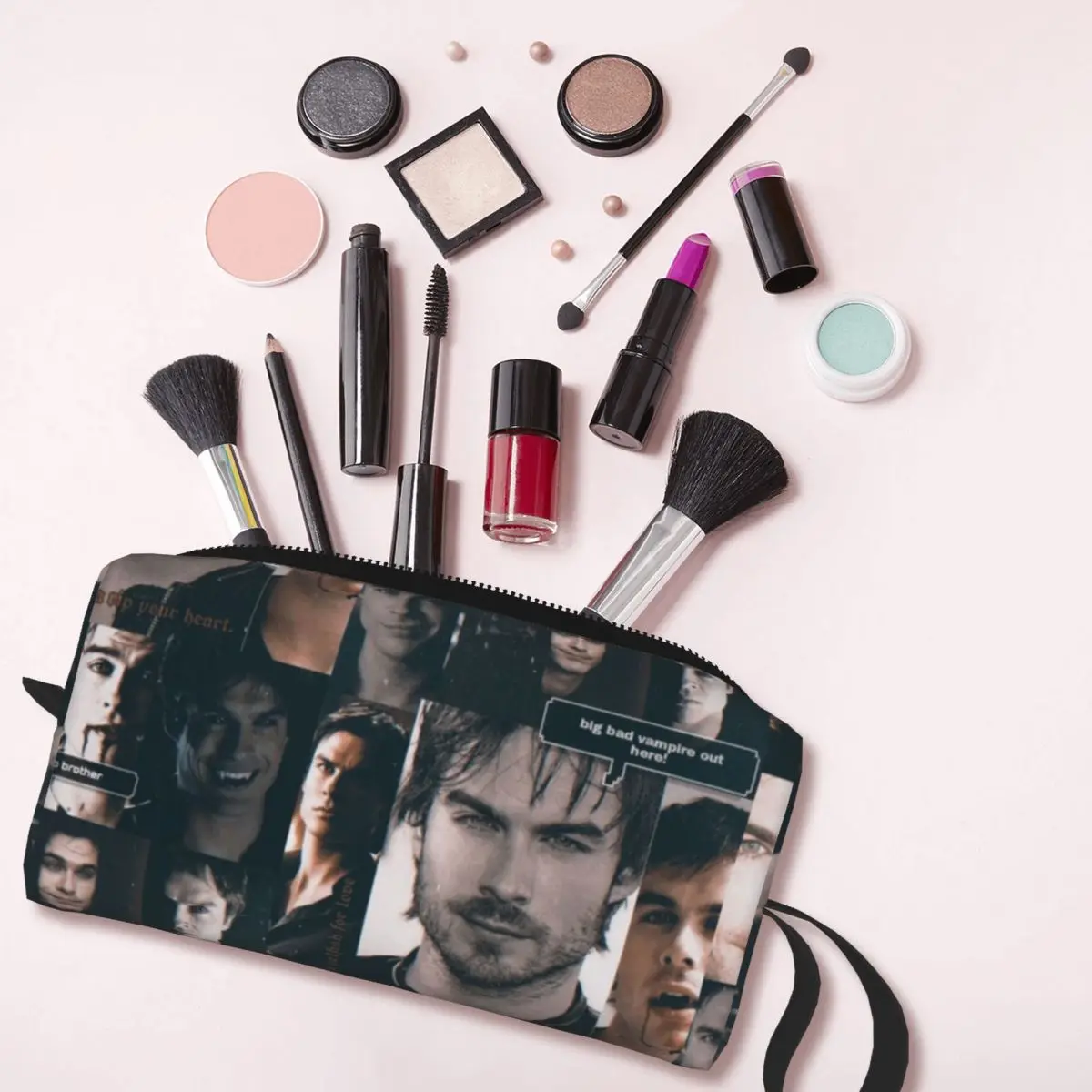 Travel Damon Salvatore The Vampire Diaries Toiletry Bag Cute Fantasy Film Makeup Cosmetic Organizer for Strage Dopp Kit Case