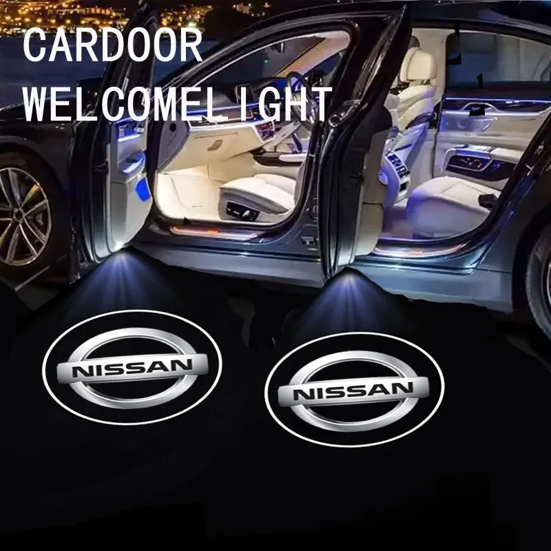 باب السيارة ترحيب ضوء شعار السيارة العارض LED شارة لنيسان X-Trail قاشقاي تيدا Teana ليفينا روكس سنترا ألتيما كيوب ميكرا