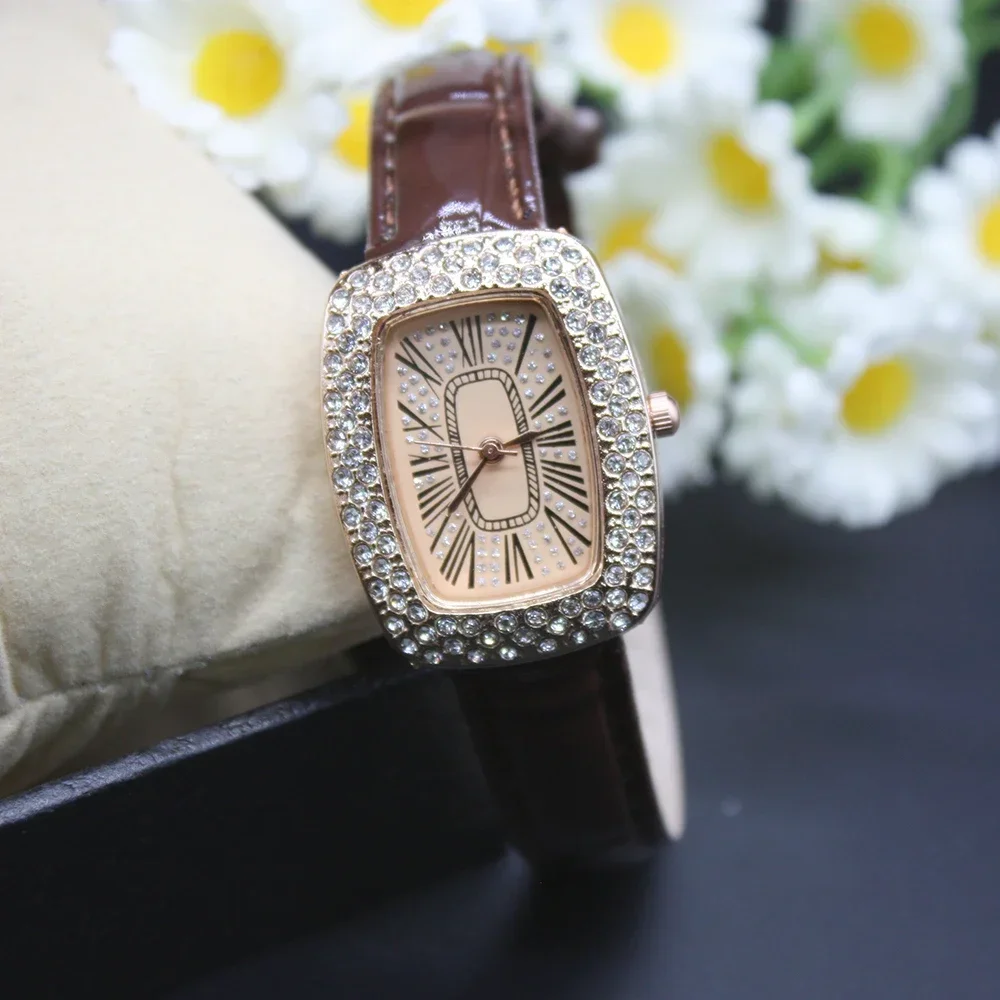 ชุดกระเป๋าสตางค์นาฬิกาข้อมือผู้หญิงพับได้2ชิ้นสำหรับกระเป๋าเงินของผู้หญิงแฟชั่นย้อนยุคสุดหรูของผู้หญิงของขวัญในแบบของคุณ