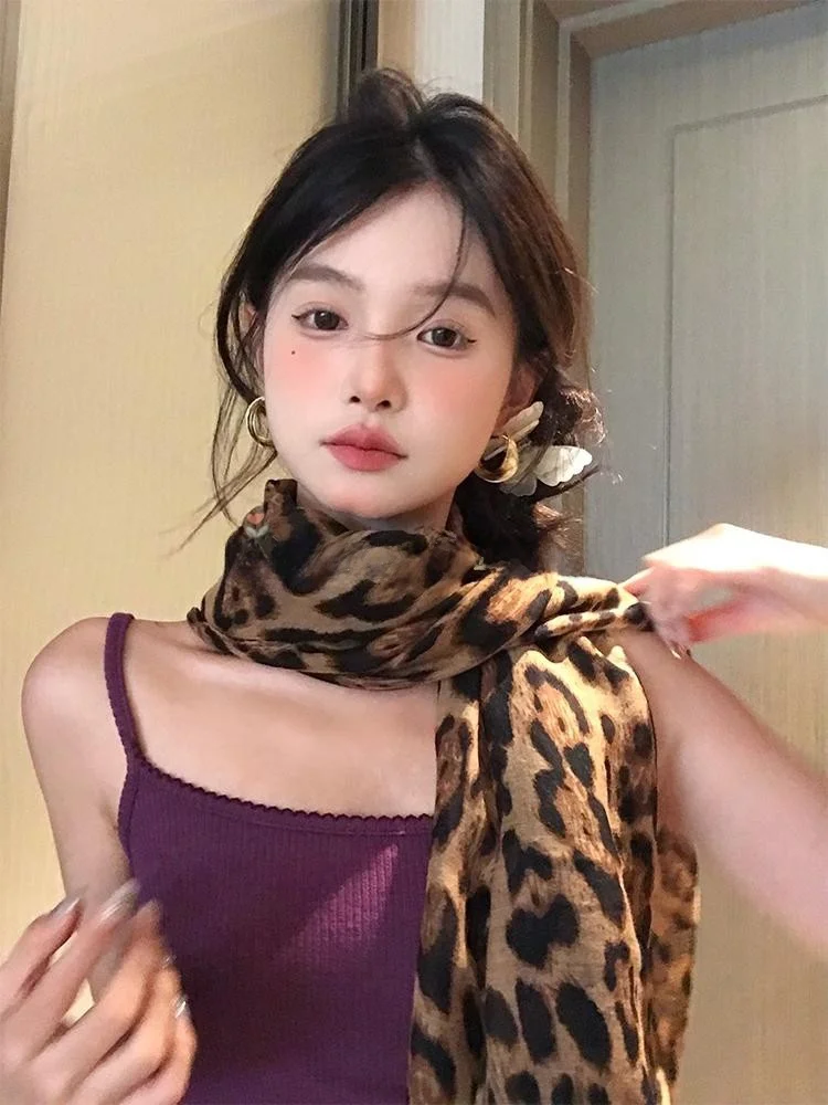 long-leopard-print-scarf-women's-american-hot-girl-style-silk-scarf-shawl-square-design-spring-summer-casual-sports-scene