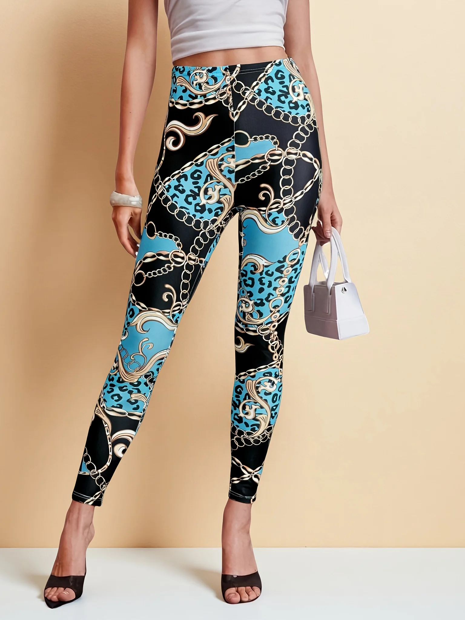 Women's geometric tie-dye print leggings, made of a polyester and spandex blend, perfect for autumn and winter wear.