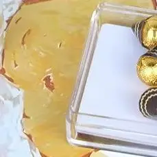 1 Zestaw Akcesoriów do Domku dla Lalek Zabawki do Udawania Zabawy Dom dla Lalek Symulacja Mini Model Czekolady Miniaturowa Dekoracja Jedzenia Zabawka