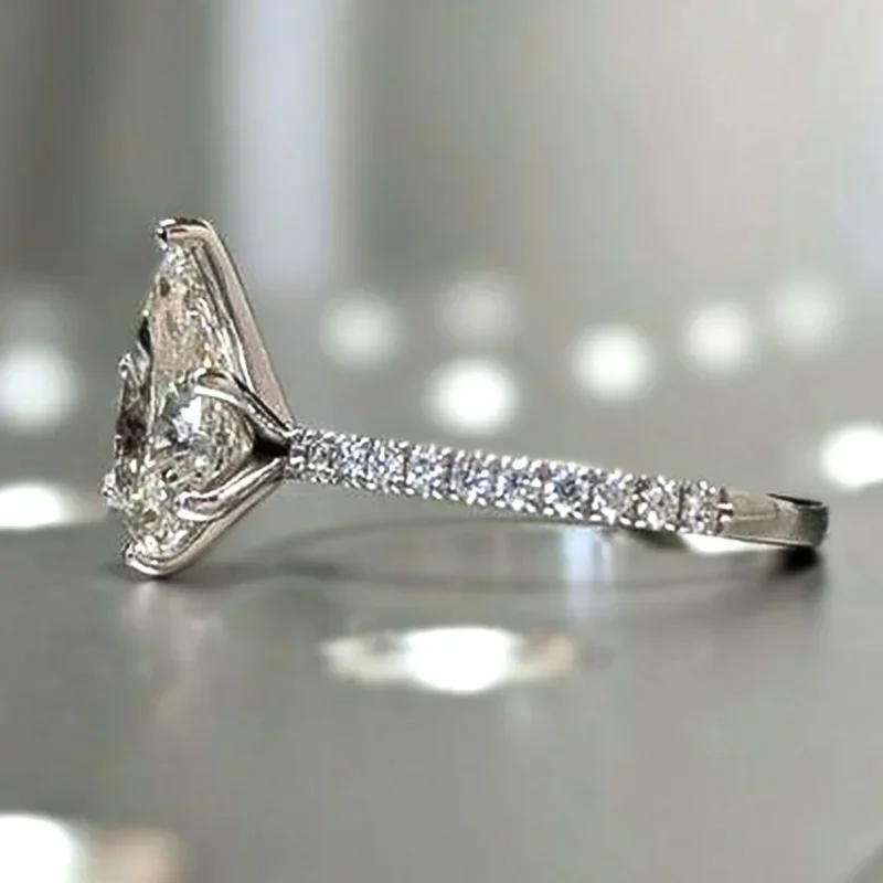 New Pear Shaped Zircon Sparkling Crystal Engagement Ring Women\'s High Quality Silver Plated Wedding  Eternal  Jewelry