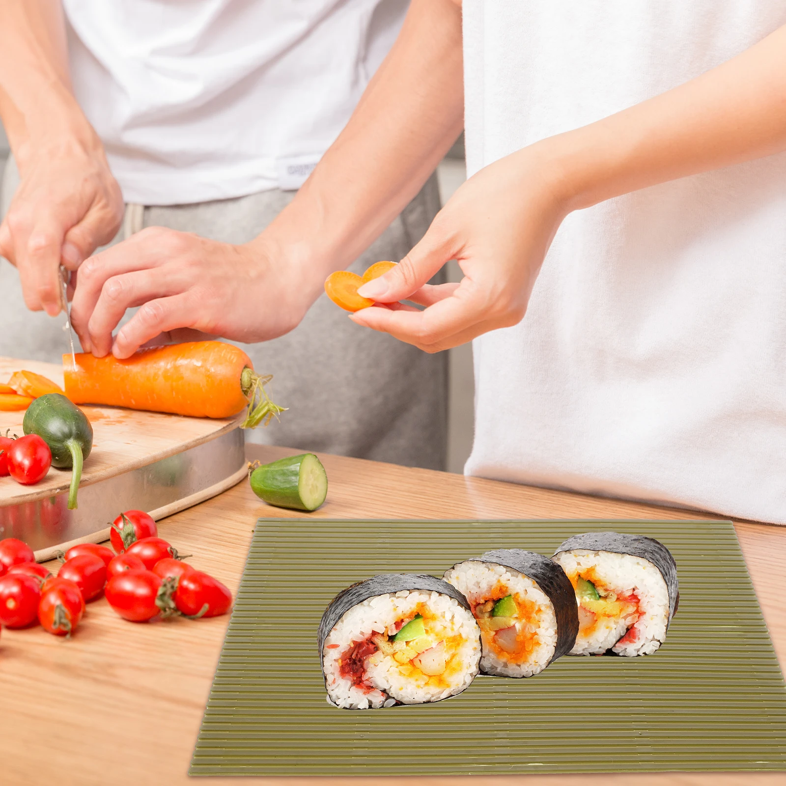 

4Pcs Sushi Making Mats Professional Sushi Roller Easy Use Clean Improve Relationship Friends Gathering Kitchen Supplies